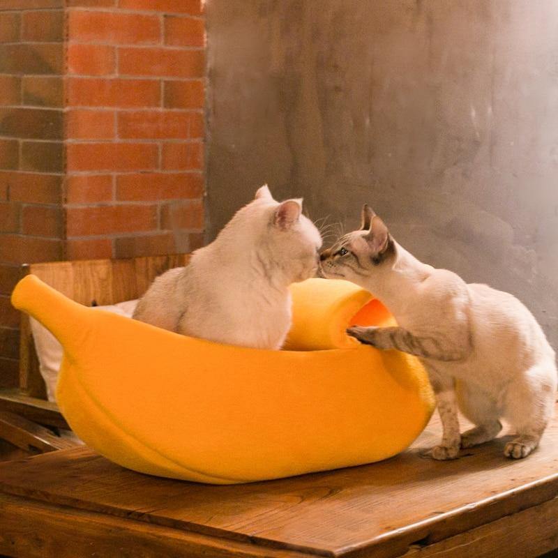 The Banana Bed | Cute Dog & Cat Bed | - MY STORE LIVING